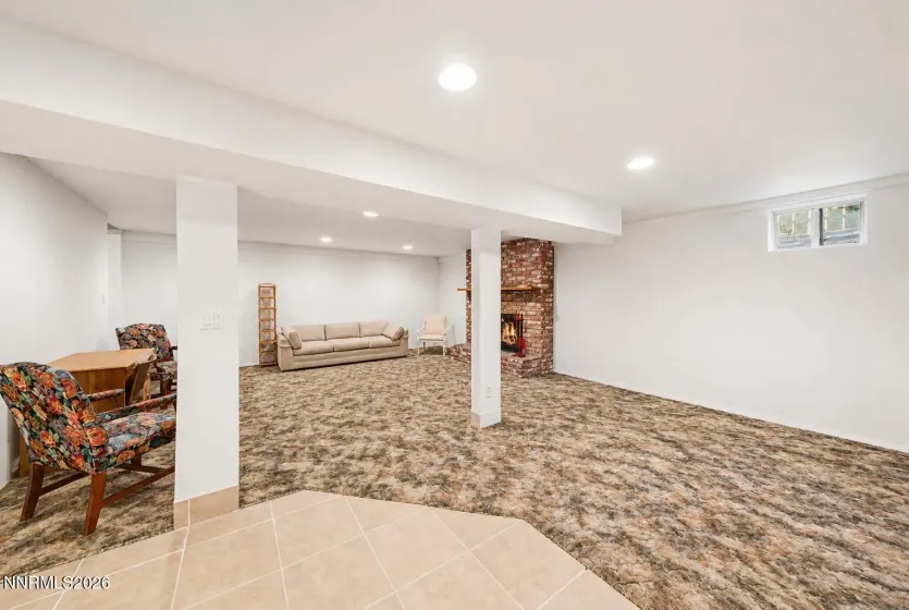 575 Claremont, Reno, Nevada 89502, 2 Bedrooms Bedrooms, ,2 BathroomsBathrooms,Residential,Residential,Claremont,0,260009074