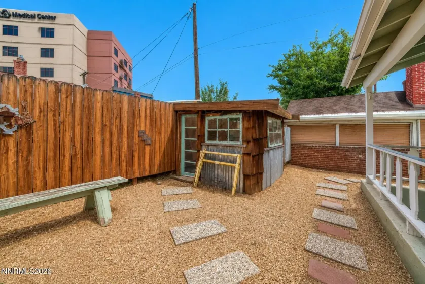 575 Claremont, Reno, Nevada 89502, 2 Bedrooms Bedrooms, ,2 BathroomsBathrooms,Residential,Residential,Claremont,0,260009074