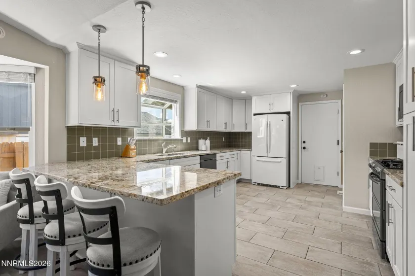 1590 Havencrest, Reno, Nevada 89523, 3 Bedrooms Bedrooms, ,2 BathroomsBathrooms,Residential,Residential,Havencrest,0,260009077