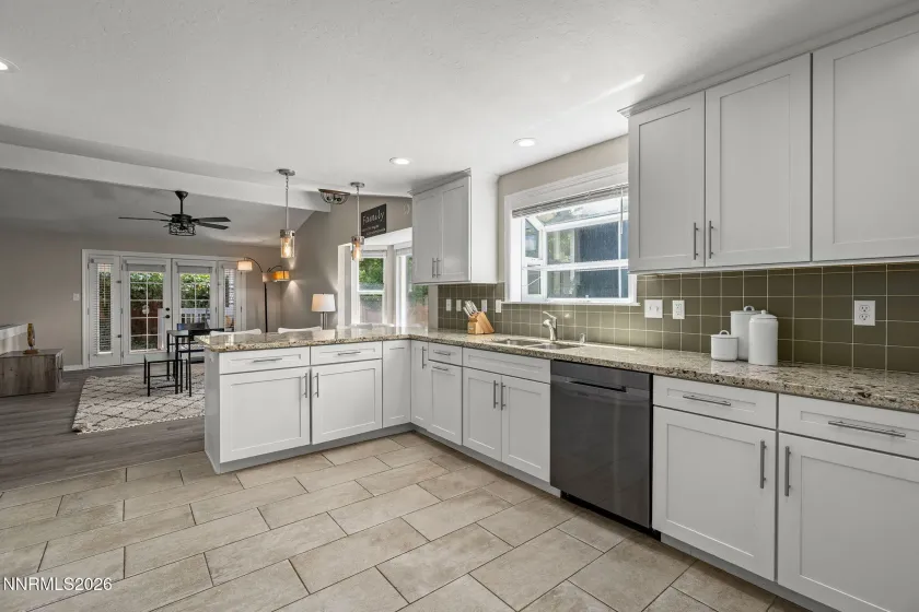 1590 Havencrest, Reno, Nevada 89523, 3 Bedrooms Bedrooms, ,2 BathroomsBathrooms,Residential,Residential,Havencrest,0,260009077