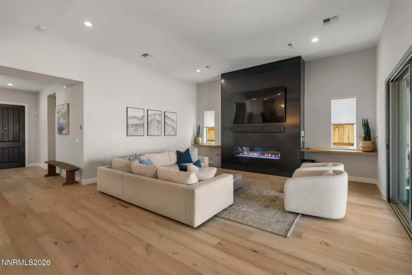 8937 Suncreek, Reno, Nevada 89523, 3 Bedrooms Bedrooms, ,4 BathroomsBathrooms,Residential,Residential,Suncreek,0,260009079