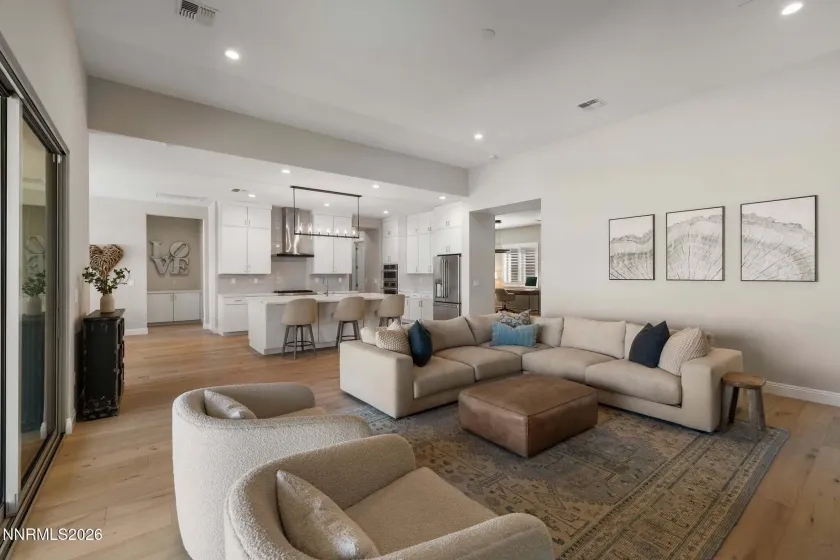 8937 Suncreek, Reno, Nevada 89523, 3 Bedrooms Bedrooms, ,4 BathroomsBathrooms,Residential,Residential,Suncreek,0,260009079
