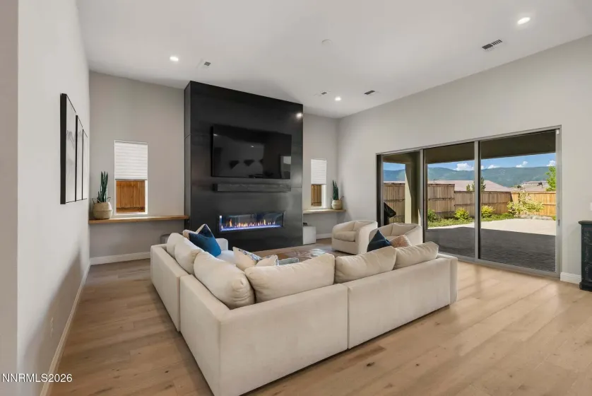 8937 Suncreek, Reno, Nevada 89523, 3 Bedrooms Bedrooms, ,4 BathroomsBathrooms,Residential,Residential,Suncreek,0,260009079