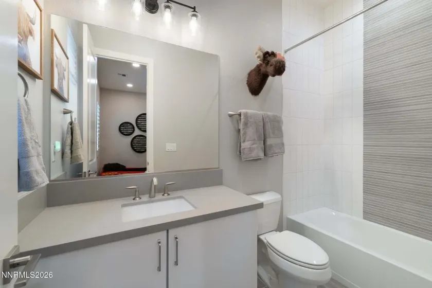 8937 Suncreek, Reno, Nevada 89523, 3 Bedrooms Bedrooms, ,4 BathroomsBathrooms,Residential,Residential,Suncreek,0,260009079