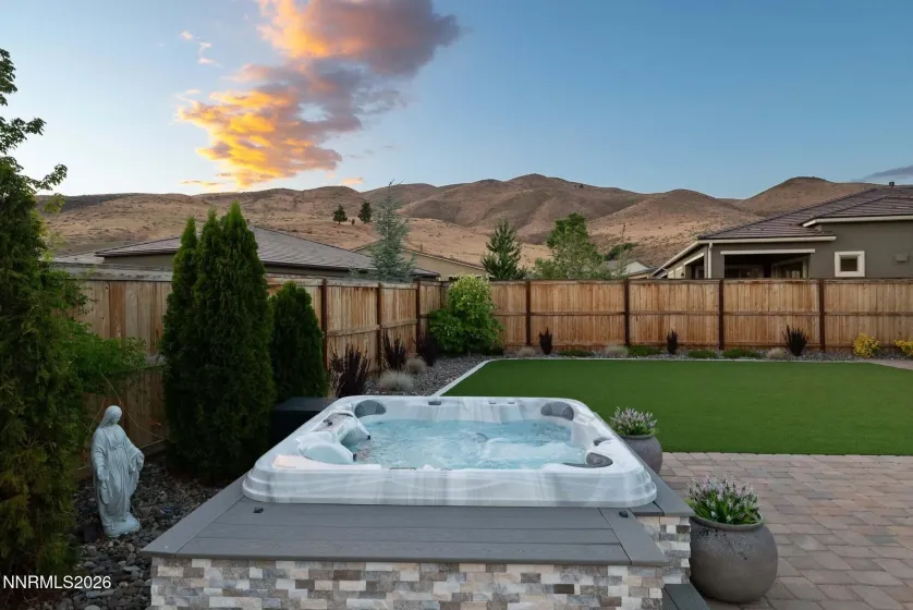8937 Suncreek, Reno, Nevada 89523, 3 Bedrooms Bedrooms, ,4 BathroomsBathrooms,Residential,Residential,Suncreek,0,260009079