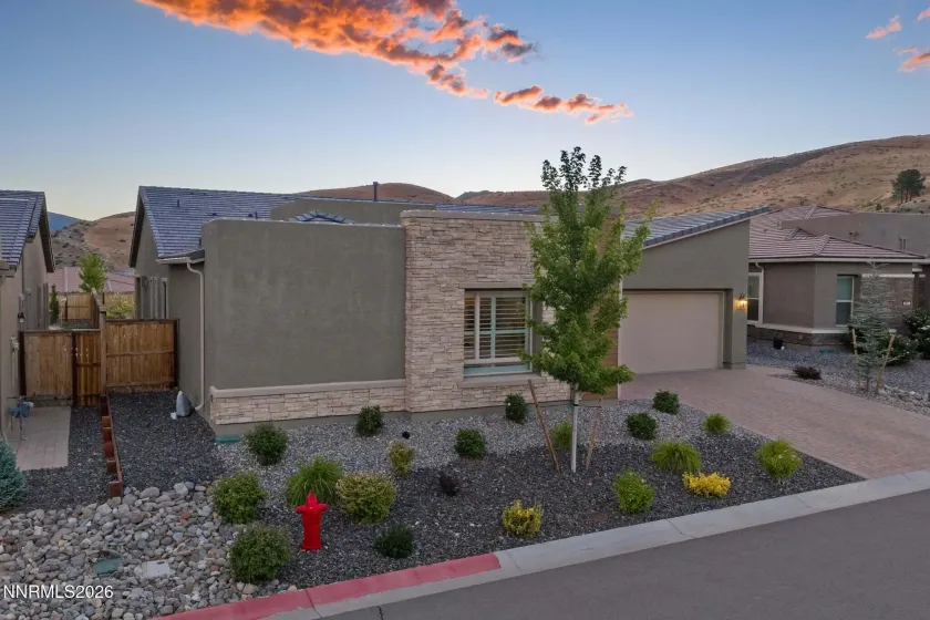 8937 Suncreek, Reno, Nevada 89523, 3 Bedrooms Bedrooms, ,4 BathroomsBathrooms,Residential,Residential,Suncreek,0,260009079