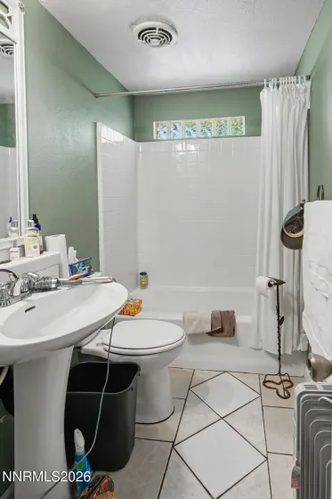 6700 Cox, Fallon, Nevada 89406, 4 Bedrooms Bedrooms, ,2 BathroomsBathrooms,Residential,Residential,Cox,0,260009081
