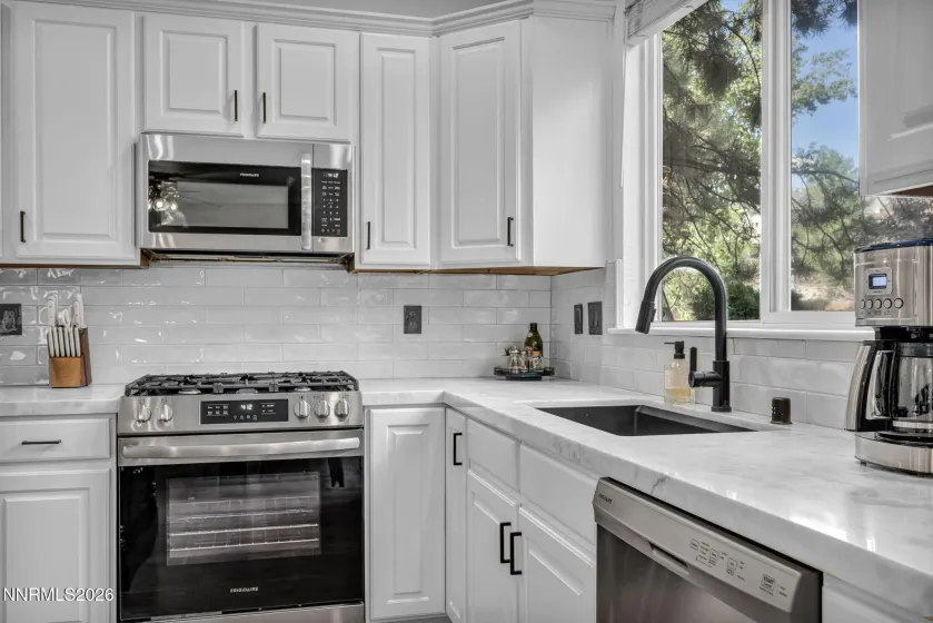 1980 Stargaze, Reno, Nevada 89523, 5 Bedrooms Bedrooms, ,3 BathroomsBathrooms,Residential,Residential,Stargaze,0,260009084