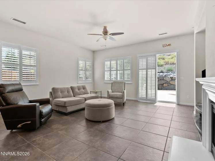 10330 Cavalry, Reno, Nevada 89521, 4 Bedrooms Bedrooms, ,3 BathroomsBathrooms,Residential,Residential,Cavalry,0,260009087