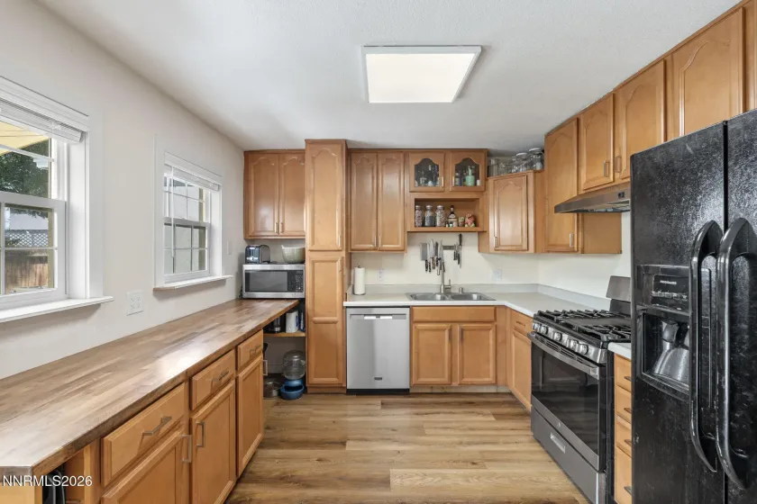1841 1st, Sparks, Nevada 89431, 3 Bedrooms Bedrooms, ,1 BathroomBathrooms,Residential,Residential,1st,0,260009088