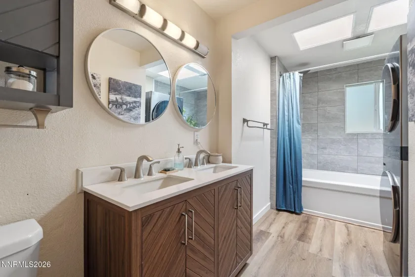 1841 1st, Sparks, Nevada 89431, 3 Bedrooms Bedrooms, ,1 BathroomBathrooms,Residential,Residential,1st,0,260009088