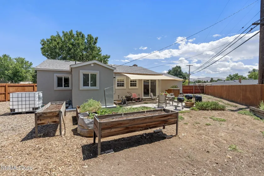 1841 1st, Sparks, Nevada 89431, 3 Bedrooms Bedrooms, ,1 BathroomBathrooms,Residential,Residential,1st,0,260009088