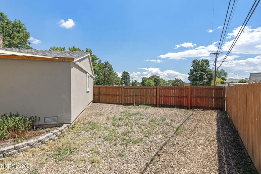 1841 1st, Sparks, Nevada 89431, 3 Bedrooms Bedrooms, ,1 BathroomBathrooms,Residential,Residential,1st,0,260009088
