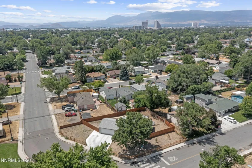 1841 1st, Sparks, Nevada 89431, 3 Bedrooms Bedrooms, ,1 BathroomBathrooms,Residential,Residential,1st,0,260009088