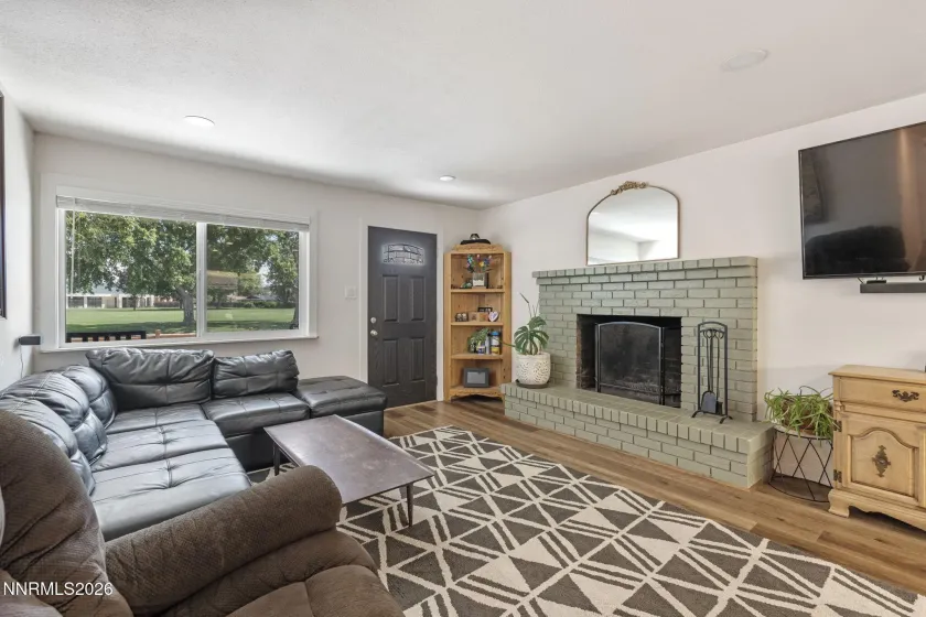 1841 1st, Sparks, Nevada 89431, 3 Bedrooms Bedrooms, ,1 BathroomBathrooms,Residential,Residential,1st,0,260009088