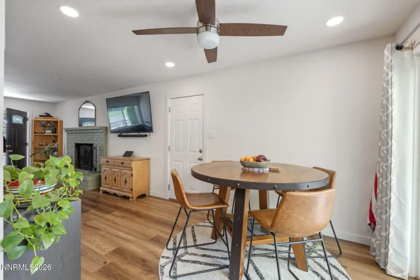 1841 1st, Sparks, Nevada 89431, 3 Bedrooms Bedrooms, ,1 BathroomBathrooms,Residential,Residential,1st,0,260009088