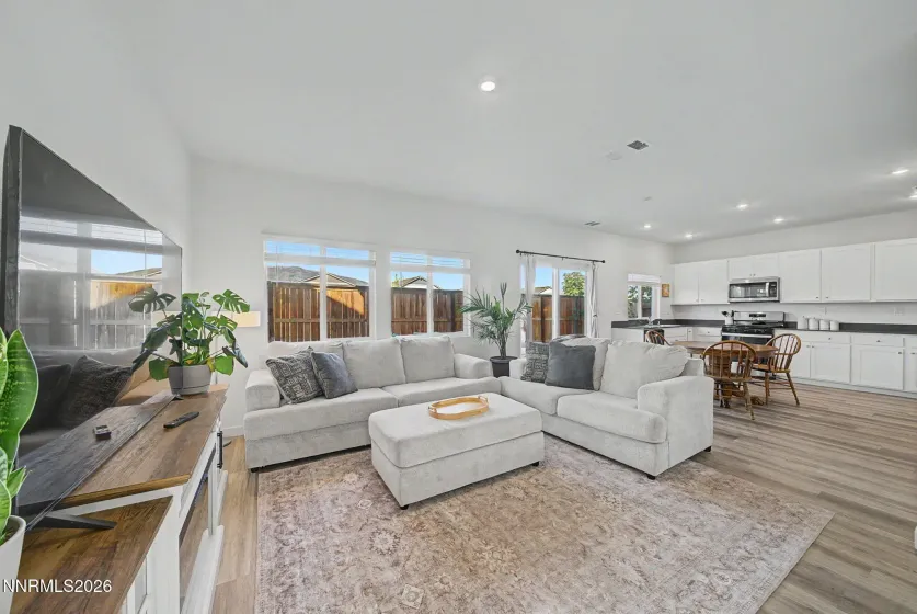 7563 Plump Jack, Reno, Nevada 89506, 3 Bedrooms Bedrooms, ,3 BathroomsBathrooms,Residential,Residential,Plump Jack,0,260009090
