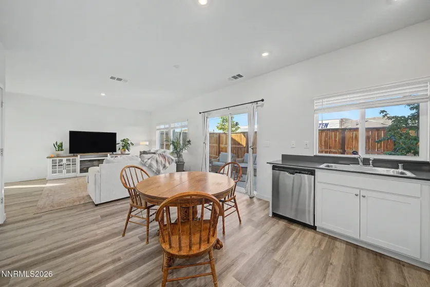 7563 Plump Jack, Reno, Nevada 89506, 3 Bedrooms Bedrooms, ,3 BathroomsBathrooms,Residential,Residential,Plump Jack,0,260009090