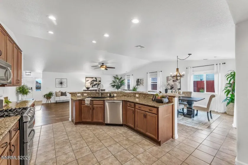 2298 Cygnus, Sparks, Nevada 89441, 4 Bedrooms Bedrooms, ,3 BathroomsBathrooms,Residential,Residential,Cygnus,0,260009092