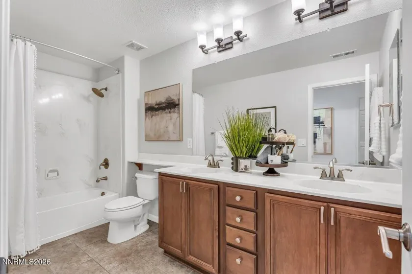 2298 Cygnus, Sparks, Nevada 89441, 4 Bedrooms Bedrooms, ,3 BathroomsBathrooms,Residential,Residential,Cygnus,0,260009092