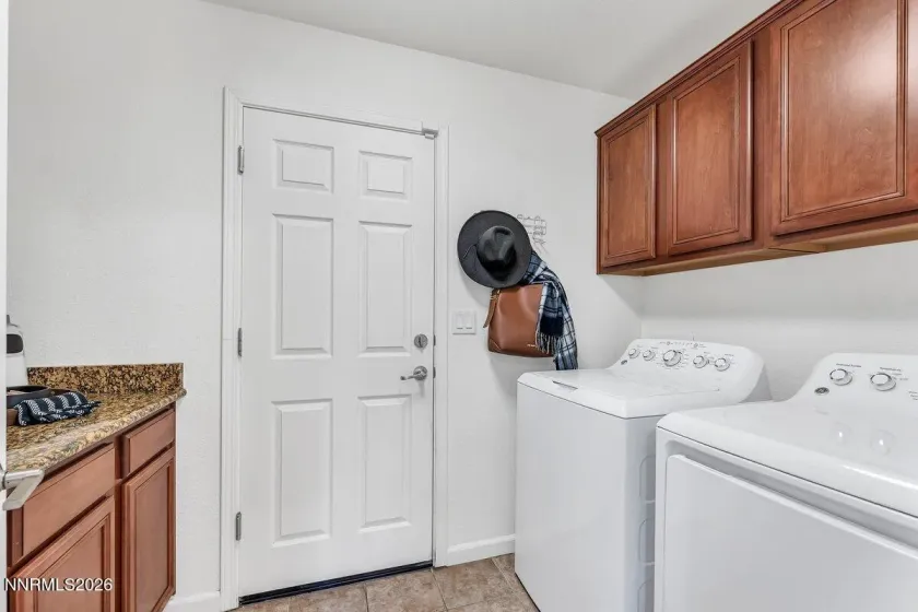 2298 Cygnus, Sparks, Nevada 89441, 4 Bedrooms Bedrooms, ,3 BathroomsBathrooms,Residential,Residential,Cygnus,0,260009092