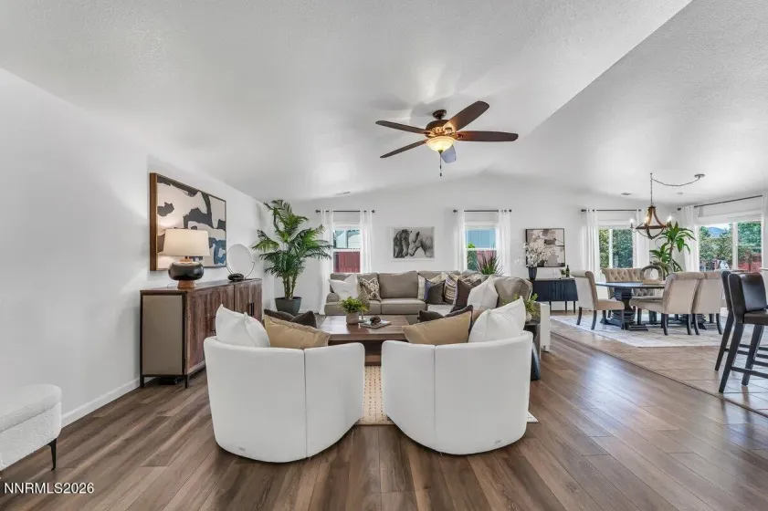2298 Cygnus, Sparks, Nevada 89441, 4 Bedrooms Bedrooms, ,3 BathroomsBathrooms,Residential,Residential,Cygnus,0,260009092