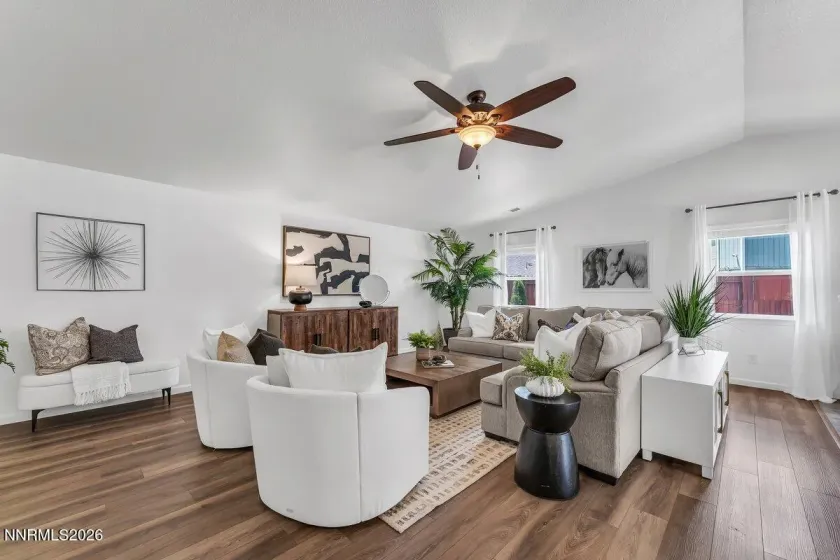 2298 Cygnus, Sparks, Nevada 89441, 4 Bedrooms Bedrooms, ,3 BathroomsBathrooms,Residential,Residential,Cygnus,0,260009092