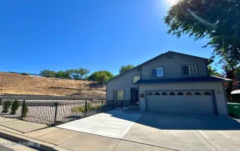 1640 Peavine, Reno, Nevada 89503, 3 Bedrooms Bedrooms, ,3 BathroomsBathrooms,Residential Lease,Manufactured,Peavine,0,260009097