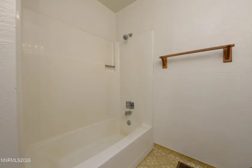 236 West, Yerington, Nevada 89447, 3 Bedrooms Bedrooms, ,2 BathroomsBathrooms,Residential,Residential,West,0,260009100
