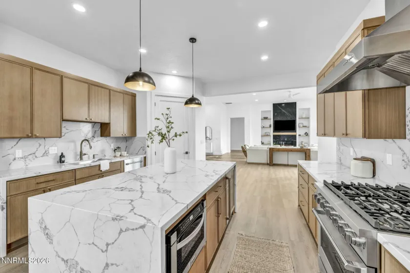 224 Earlham, Reno, Nevada 89511, 3 Bedrooms Bedrooms, ,4 BathroomsBathrooms,Residential,Residential,Earlham,0,260009101