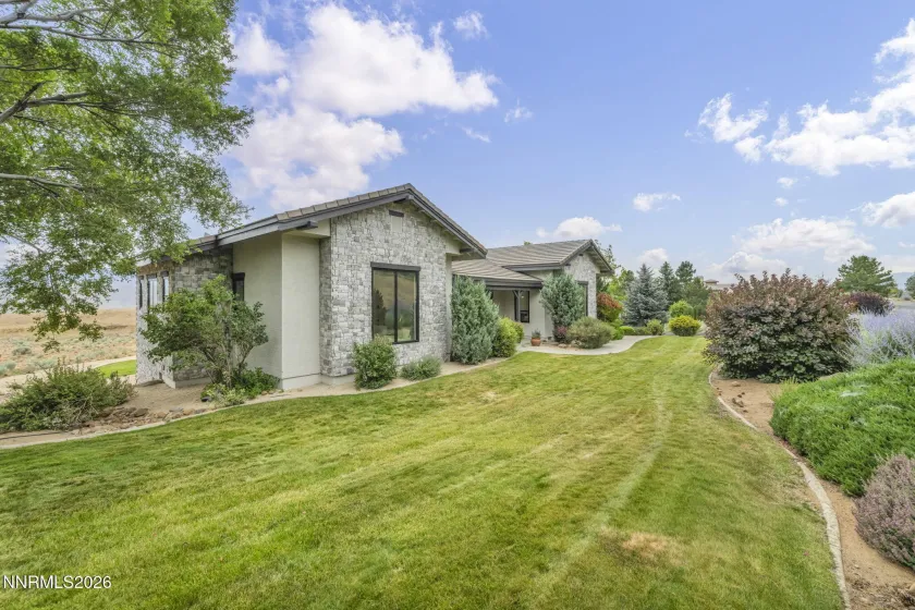 224 Earlham, Reno, Nevada 89511, 3 Bedrooms Bedrooms, ,4 BathroomsBathrooms,Residential,Residential,Earlham,0,260009101