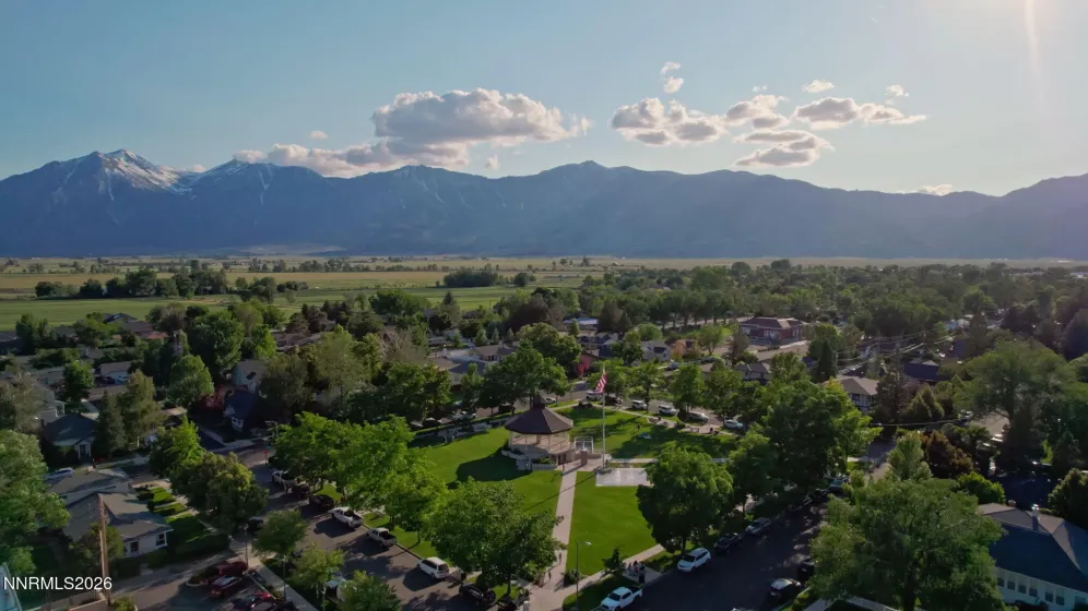 1592 6th, Minden, Nevada 89423, 4 Bedrooms Bedrooms, ,4 BathroomsBathrooms,Residential,Residential,6th,0,260009061