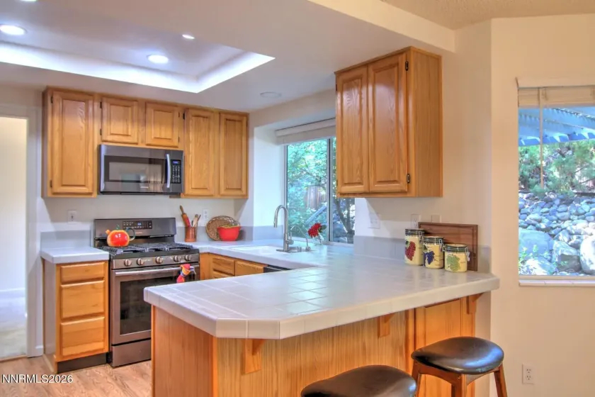 995 Leah, Reno, Nevada 89511, 4 Bedrooms Bedrooms, ,3 BathroomsBathrooms,Residential,Residential,Leah,0,260009082