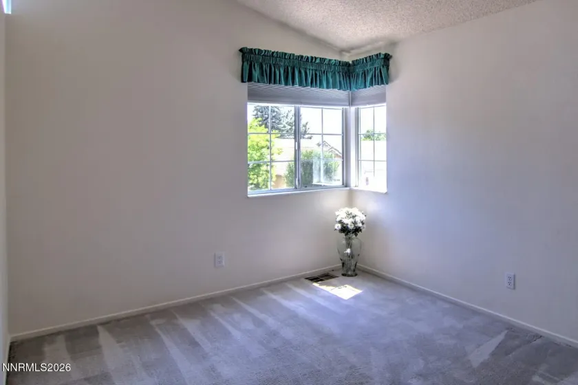 995 Leah, Reno, Nevada 89511, 4 Bedrooms Bedrooms, ,3 BathroomsBathrooms,Residential,Residential,Leah,0,260009082