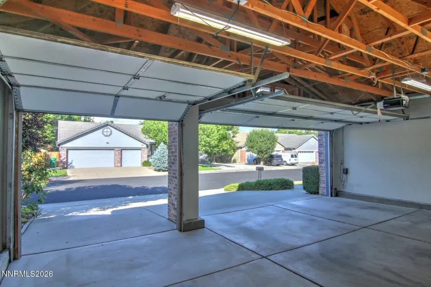 995 Leah, Reno, Nevada 89511, 4 Bedrooms Bedrooms, ,3 BathroomsBathrooms,Residential,Residential,Leah,0,260009082