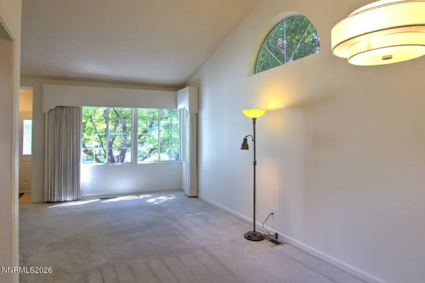 995 Leah, Reno, Nevada 89511, 4 Bedrooms Bedrooms, ,3 BathroomsBathrooms,Residential,Residential,Leah,0,260009082