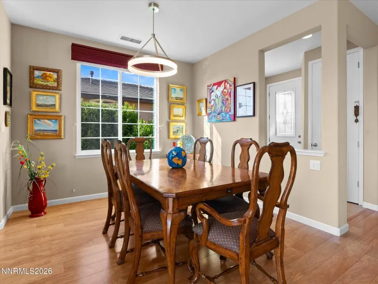 5425 Energystone, Sparks, Nevada 89436, 3 Bedrooms Bedrooms, ,2 BathroomsBathrooms,Residential,Residential,Energystone,0,260009106