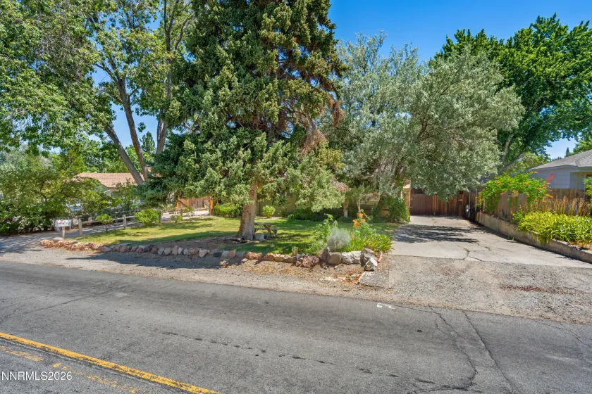 1870 Alexander Hamilton, Reno, Nevada 89509, 4 Bedrooms Bedrooms, ,2 BathroomsBathrooms,Residential,Residential,Alexander Hamilton,0,260009114