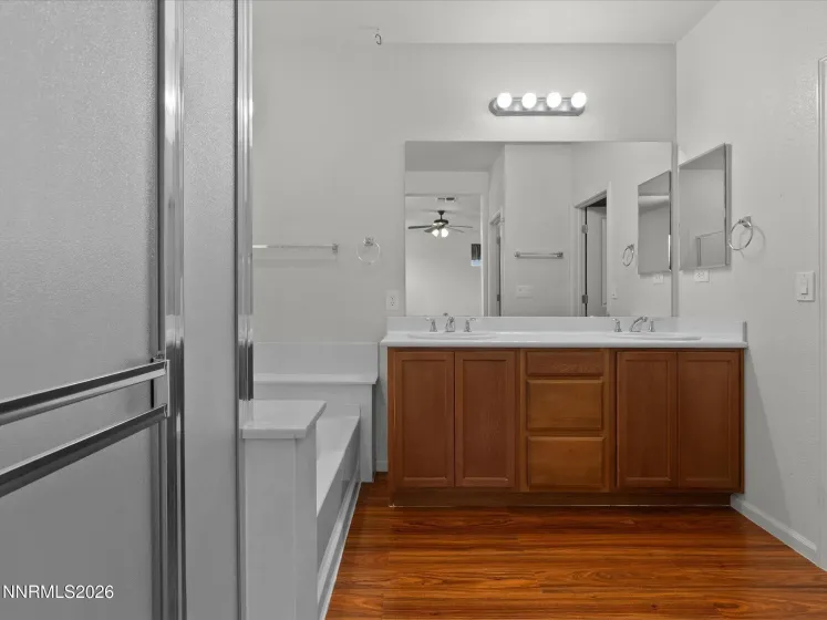 7208 Rutherford, Reno, Nevada 89506, 3 Bedrooms Bedrooms, ,2 BathroomsBathrooms,Residential,Residential,Rutherford,0,260009115