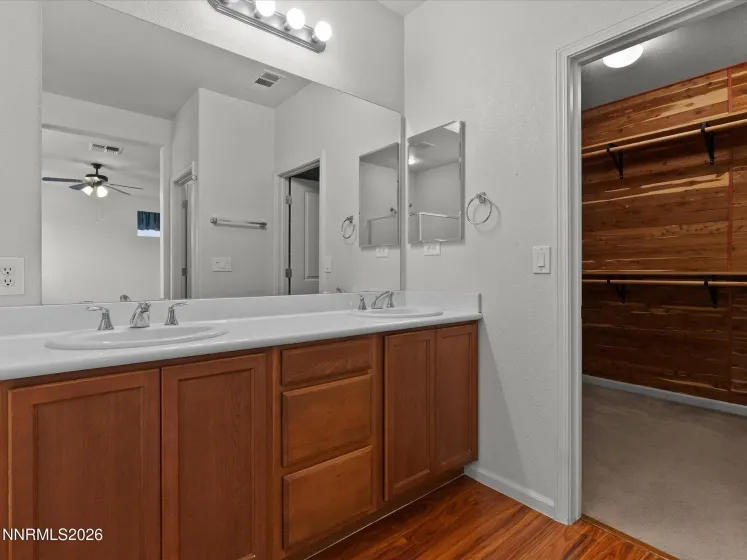 7208 Rutherford, Reno, Nevada 89506, 3 Bedrooms Bedrooms, ,2 BathroomsBathrooms,Residential,Residential,Rutherford,0,260009115