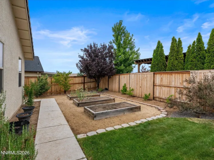 7208 Rutherford, Reno, Nevada 89506, 3 Bedrooms Bedrooms, ,2 BathroomsBathrooms,Residential,Residential,Rutherford,0,260009115
