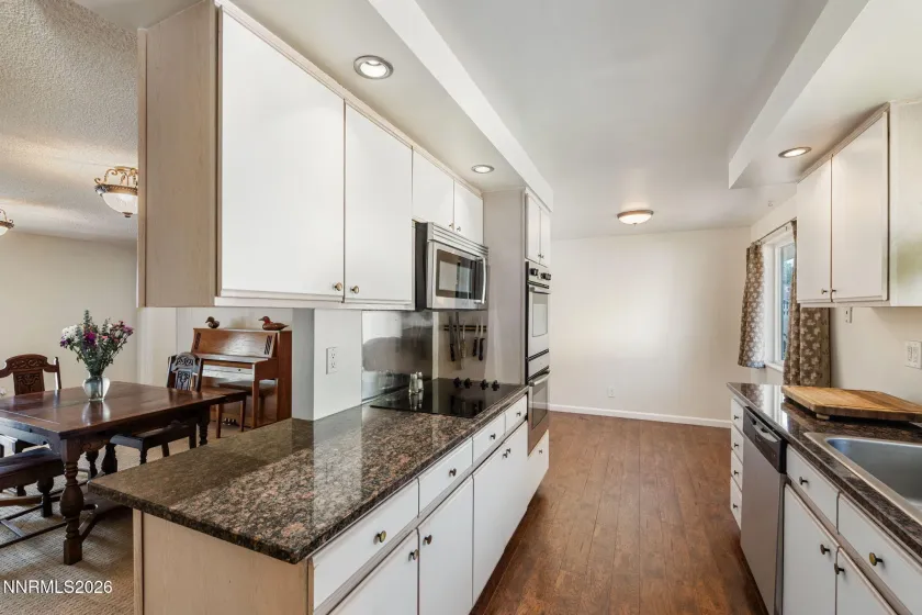3305 Idlewild, Reno, Nevada 89509, 3 Bedrooms Bedrooms, ,2 BathroomsBathrooms,Residential,Residential,Idlewild,0,260009119