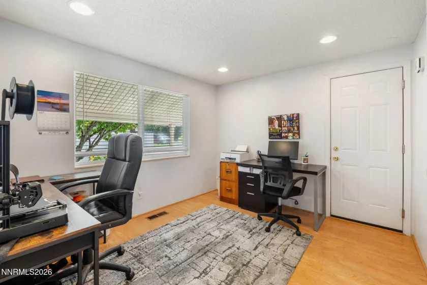3305 Idlewild, Reno, Nevada 89509, 3 Bedrooms Bedrooms, ,2 BathroomsBathrooms,Residential,Residential,Idlewild,0,260009119