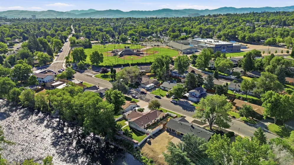 3305 Idlewild, Reno, Nevada 89509, 3 Bedrooms Bedrooms, ,2 BathroomsBathrooms,Residential,Residential,Idlewild,0,260009119