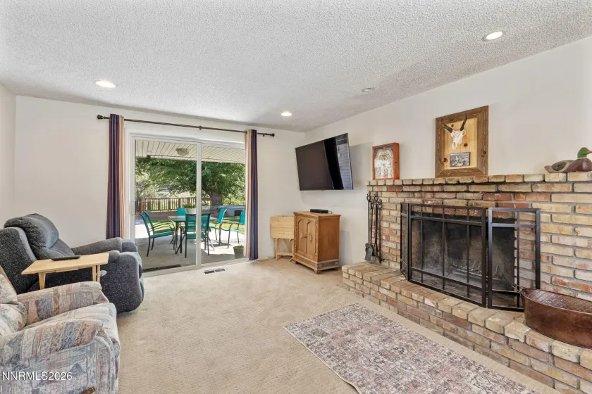 3305 Idlewild, Reno, Nevada 89509, 3 Bedrooms Bedrooms, ,2 BathroomsBathrooms,Residential,Residential,Idlewild,0,260009119