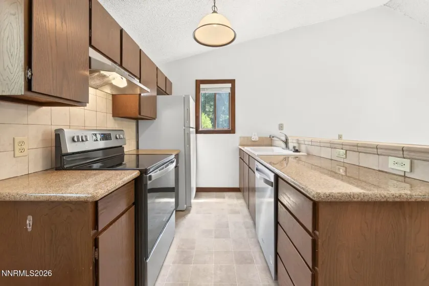 811 Southwood, Incline Village, Nevada 89451, 2 Bedrooms Bedrooms, ,2 BathroomsBathrooms,Residential,Residential,Southwood,0,260009122