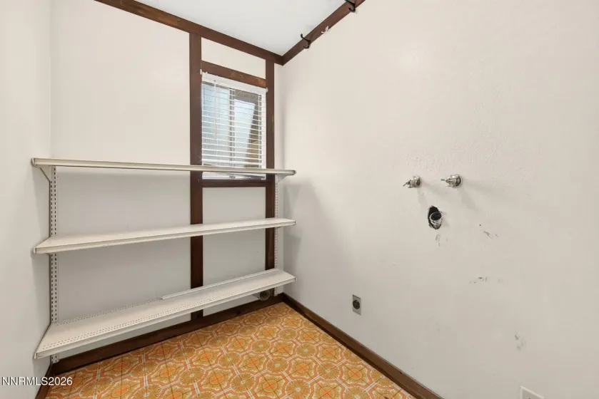 811 Southwood, Incline Village, Nevada 89451, 2 Bedrooms Bedrooms, ,2 BathroomsBathrooms,Residential,Residential,Southwood,0,260009122