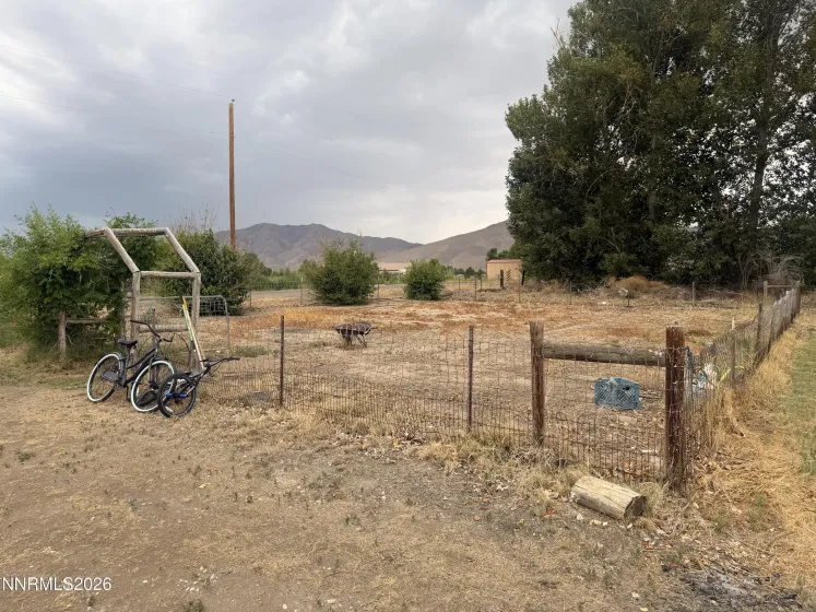 651 Highway 208, Yerington, Nevada 89447, 3 Bedrooms Bedrooms, ,2 BathroomsBathrooms,Residential,Residential,Highway 208,0,260009123