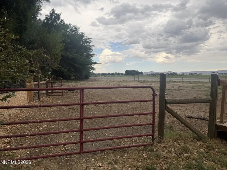 651 Highway 208, Yerington, Nevada 89447, 3 Bedrooms Bedrooms, ,2 BathroomsBathrooms,Residential,Residential,Highway 208,0,260009123