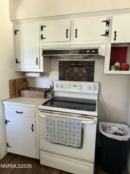 651 Highway 208, Yerington, Nevada 89447, 3 Bedrooms Bedrooms, ,2 BathroomsBathrooms,Residential,Residential,Highway 208,0,260009123
